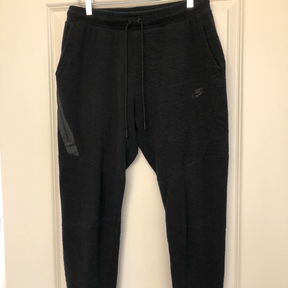 Nike tech fleece sweat pants